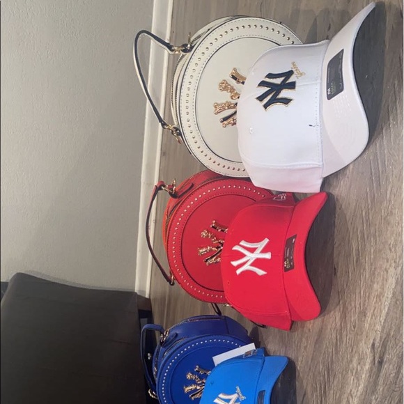 New york purse & hat set - Picture 2 of 2